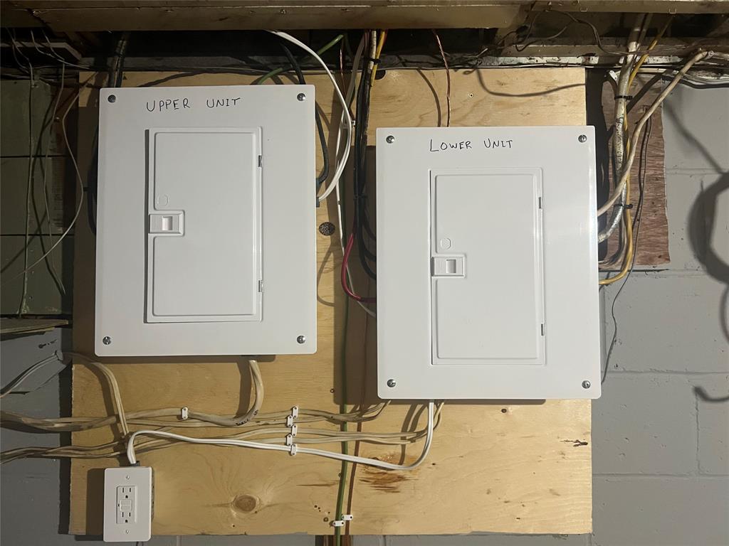 332 MITTON Street North, Sarnia, Ontario, Canada photo 3