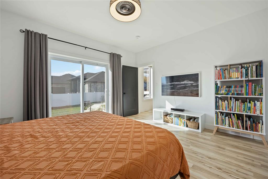 6730 GRIFFIN Drive, Plympton-Wyoming, Ontario, Canada photo 13