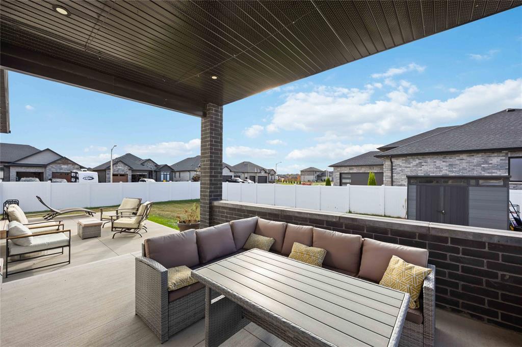 6730 GRIFFIN Drive, Plympton-Wyoming, Ontario, Canada photo 21