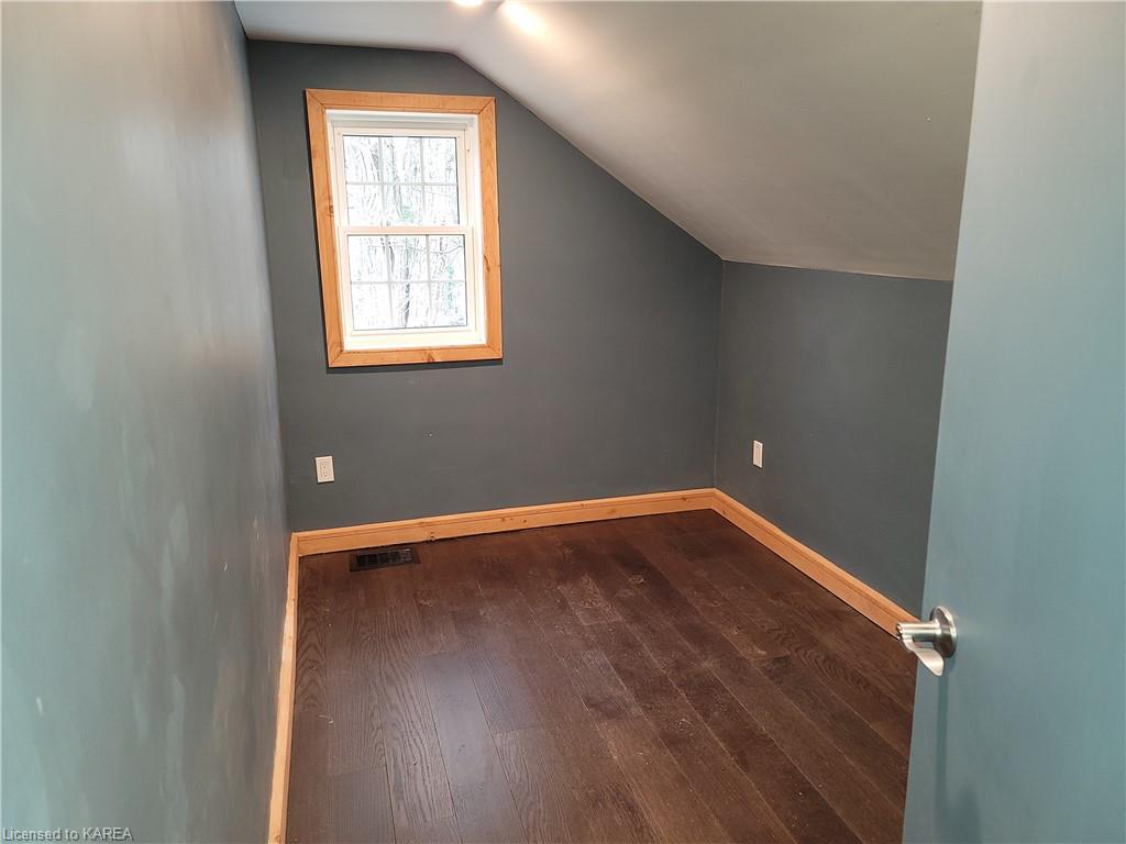71 JOHNSON Street, Camden East, Ontario, Canada