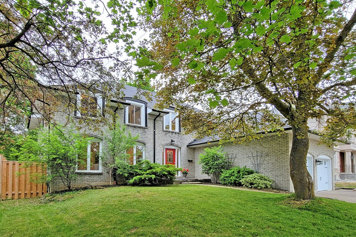 144 Briarwood Rd, Unionville, Ontario, Canada photo 2