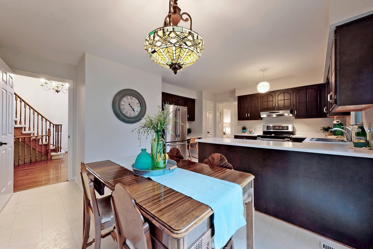 144 Briarwood Rd, Unionville, Ontario, Canada photo 12