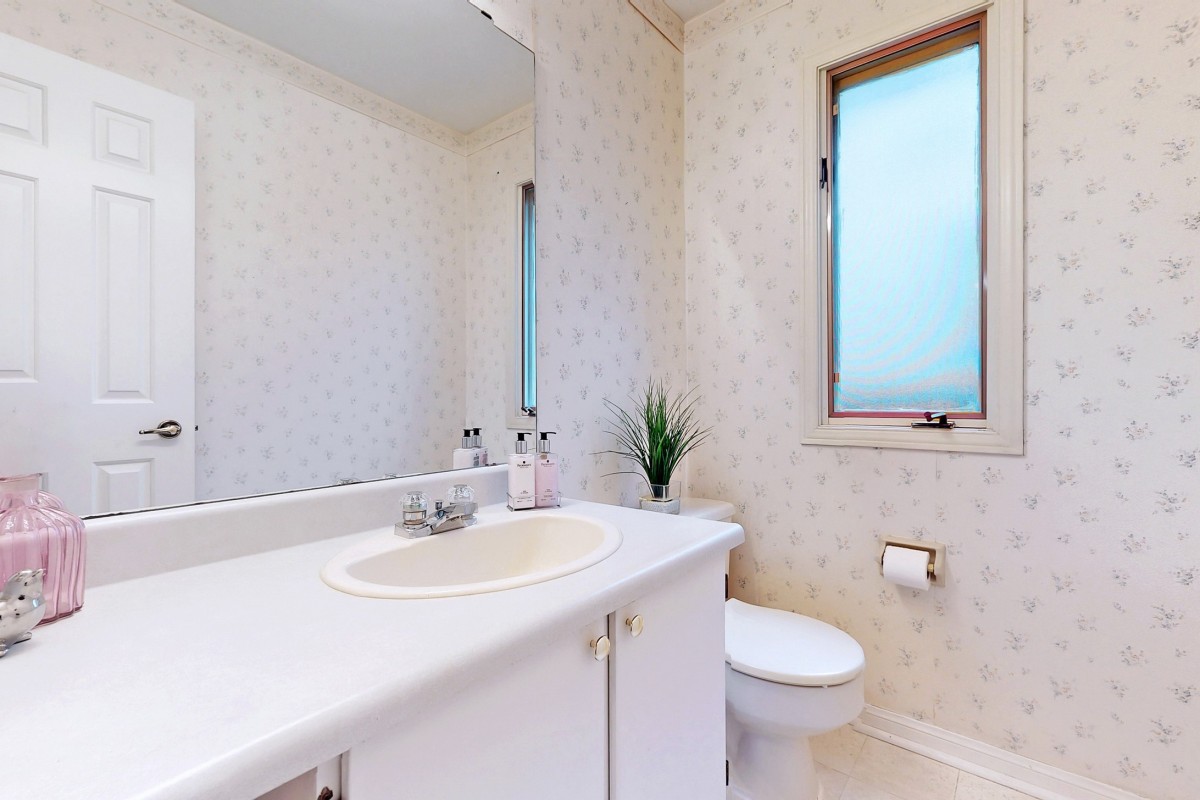 144 Briarwood Rd, Unionville, Ontario, Canada photo 21