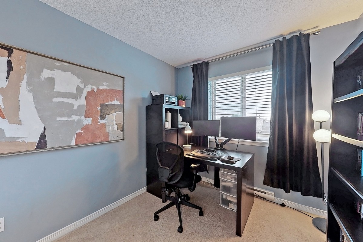 87 Aspen Springs Drive #307, Bowmanville, Ontario, Canada photo 18