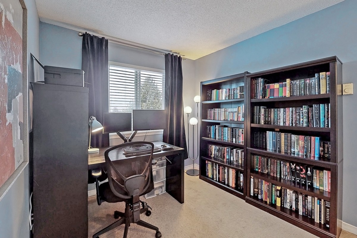 87 Aspen Springs Drive #307, Bowmanville, Ontario, Canada photo 19