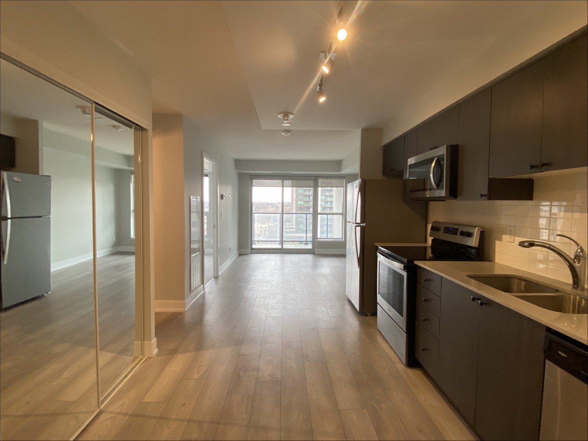 1255 Bayly Street, Pickering, Ontario, Canada photo 18