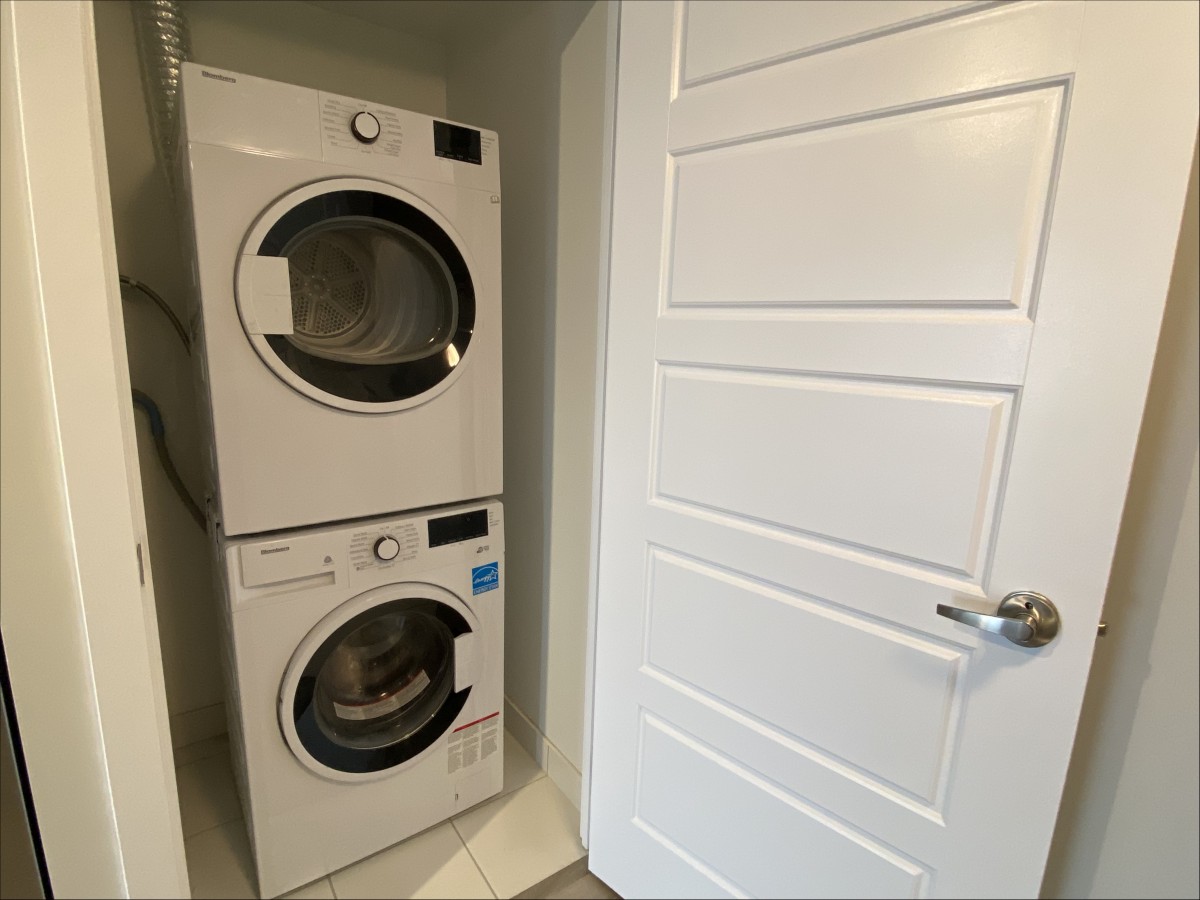 1255 Bayly Street, Pickering, Ontario, Canada photo 14