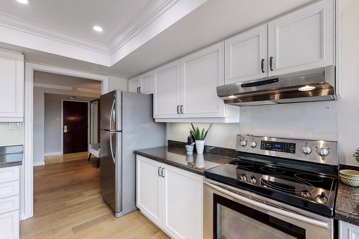 1210 Don Mills Rd #614, Toronto, Ontario, Canada photo 11