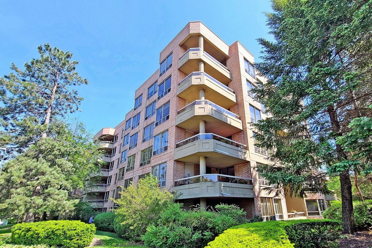 1210 Don Mills Rd #614, Toronto Ontario, Canada