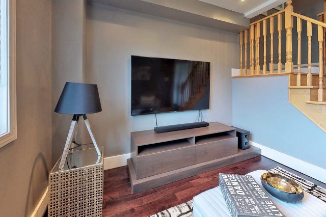 28 Spring Meadow Ave, Markham, Ontario, Canada photo 13