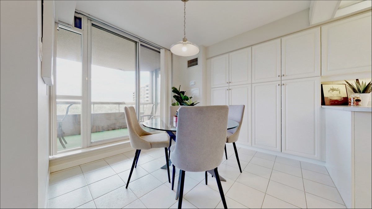 610 Bullock Drive #511, Unionville, Ontario, Canada photo 14