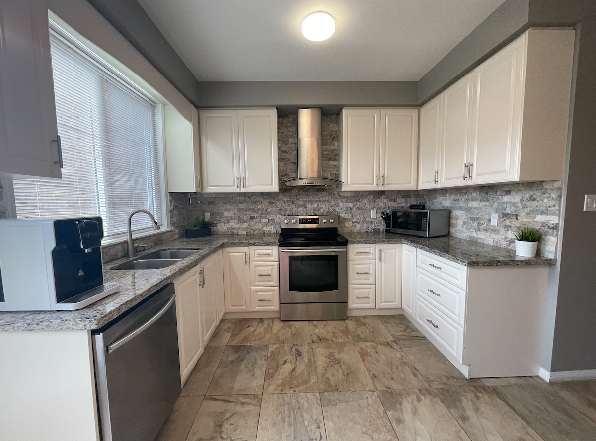 95 Country Glen Road photo 9