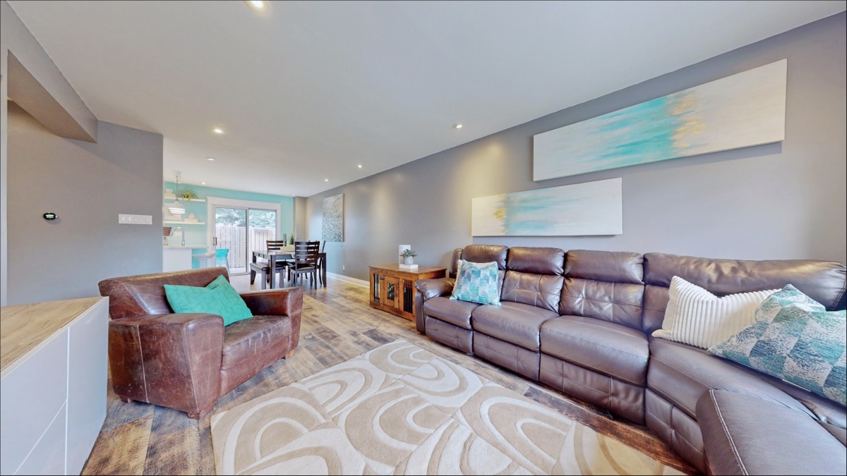 765 Oklahoma Drive #47, Pickering, Ontario, Canada photo 2