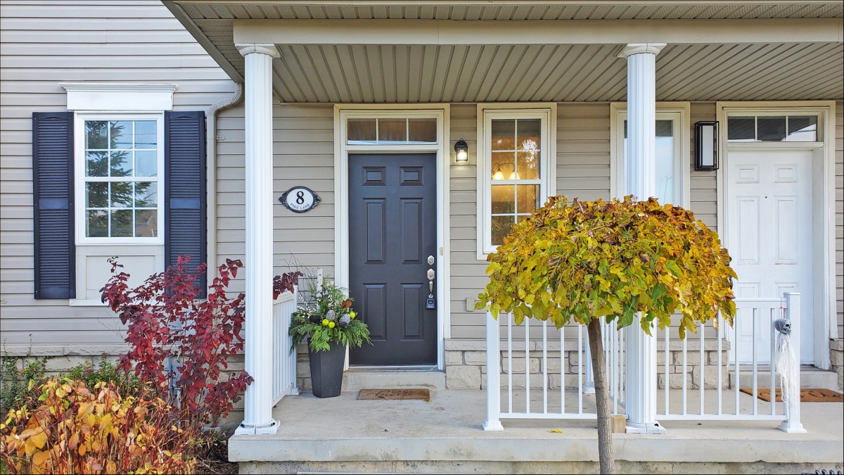 8 Pike Lane, Markham, Ontario, Canada photo 2