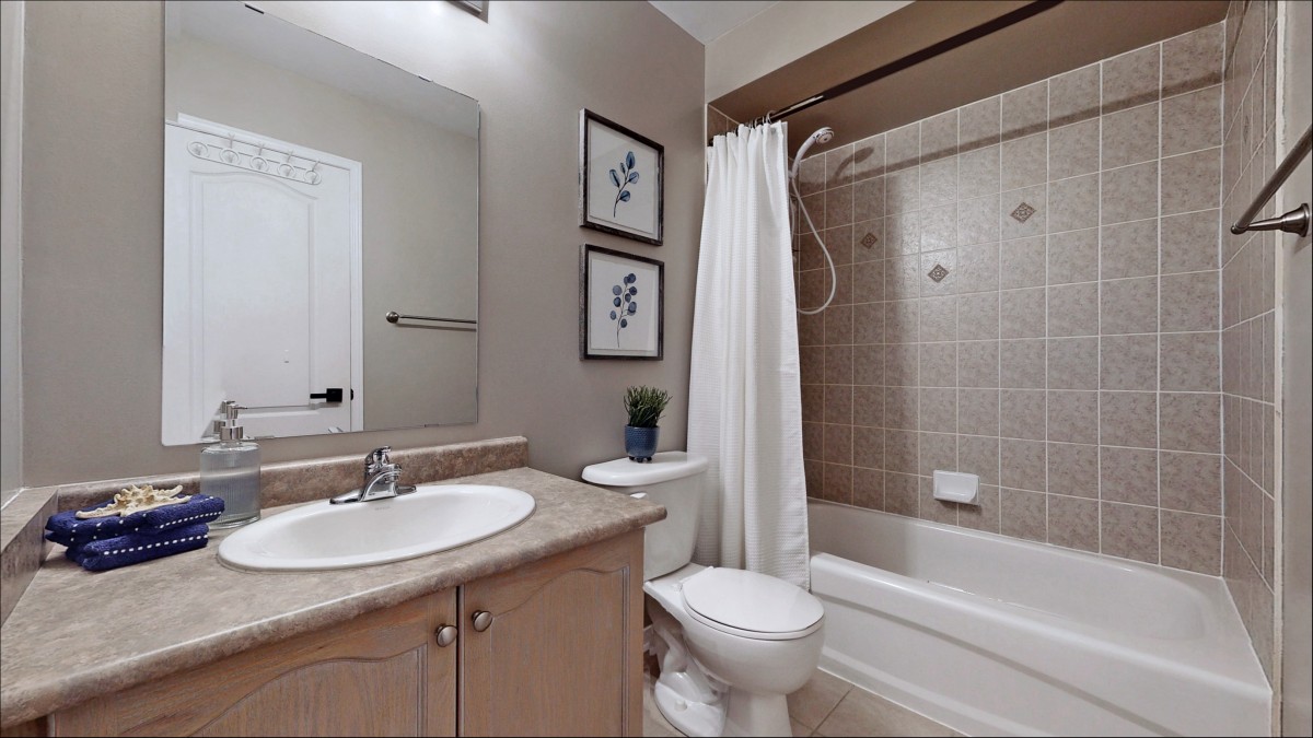 8 Pike Lane, Markham, Ontario, Canada photo 17