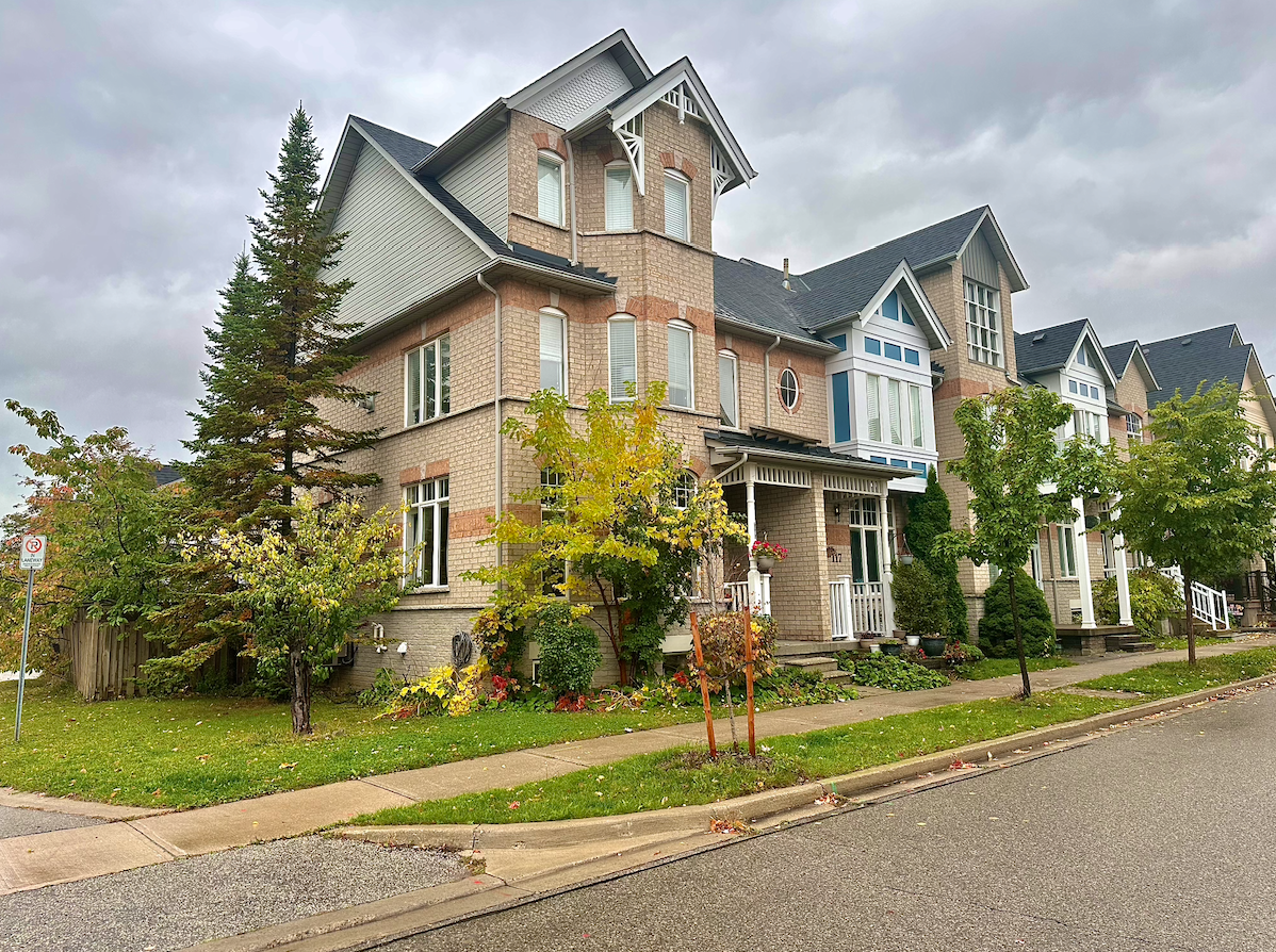 119 Settlement Park Avenue, Markham Ontario, Canada