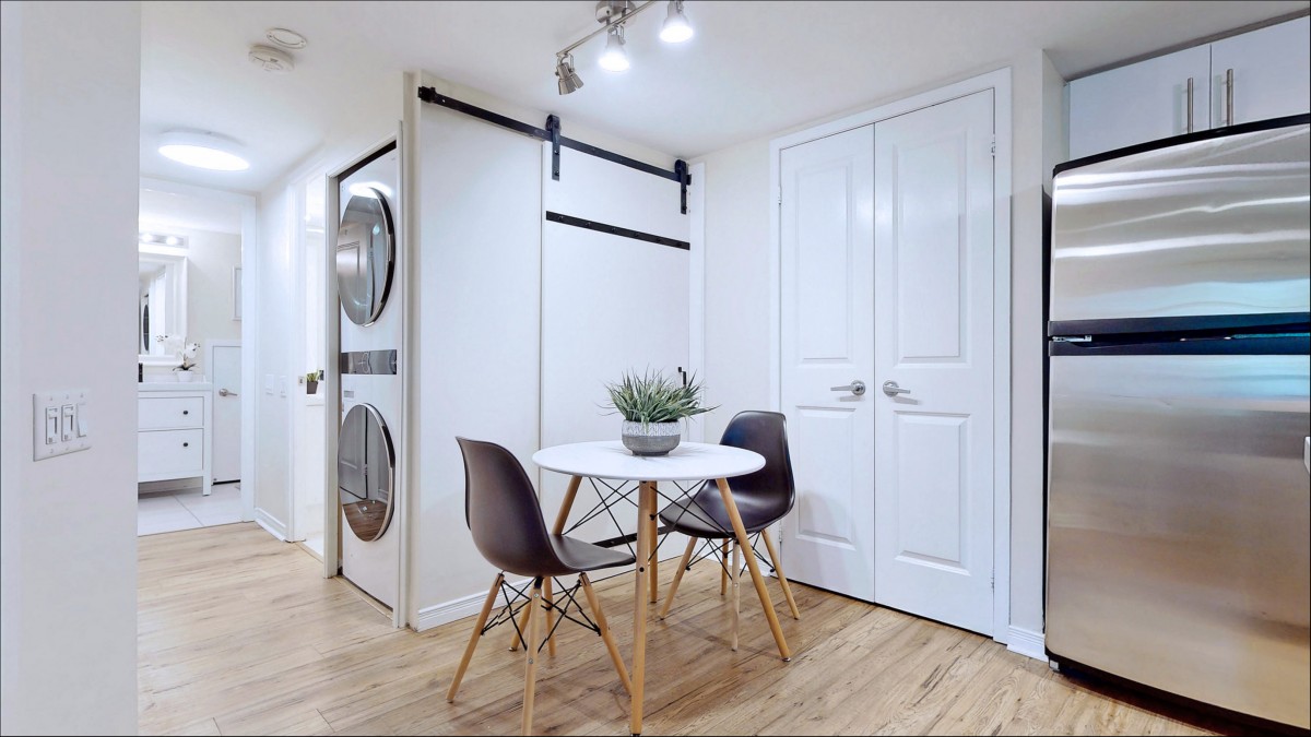 93 The Queensway TH 16, Toronto, Ontario, Canada photo 14