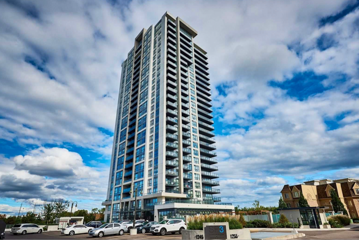 1255 Bayly Street #708, Pickering Ontario, Canada