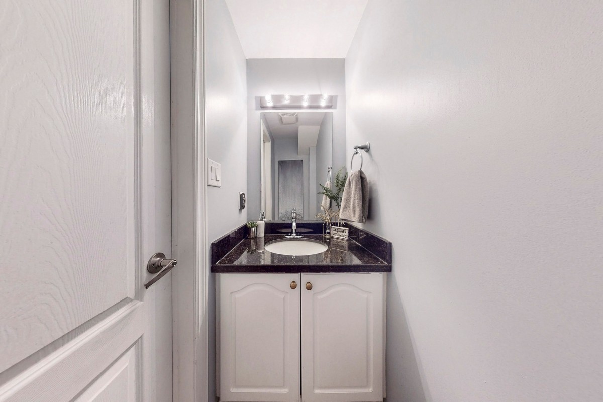 125 Hall Street #13, Markham, Ontario, Canada photo 7