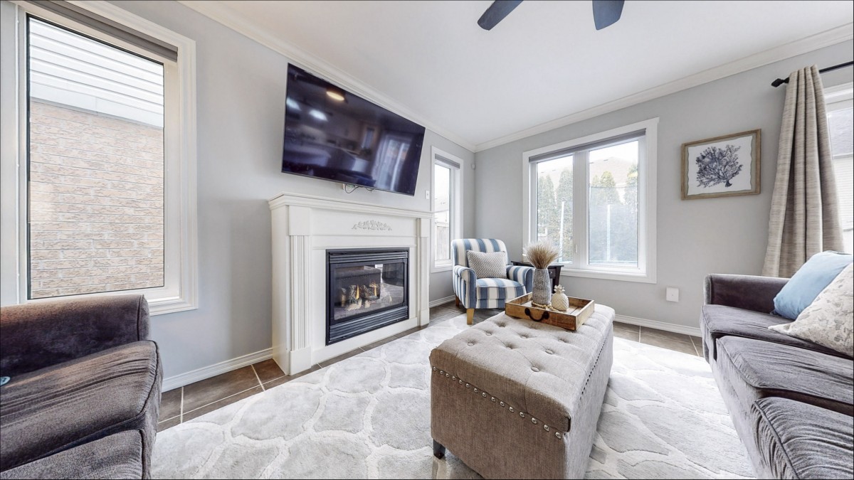 34 Marriner Crescent, Ajax, Ontario, Canada photo 13