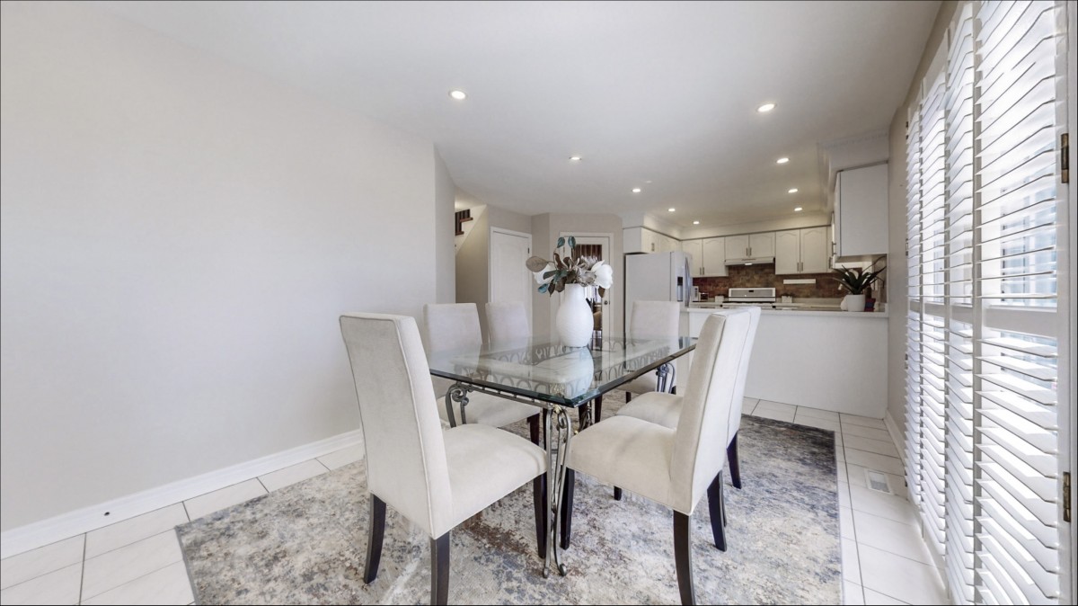 66 Foxtail Ridge, Newmarket, Ontario, Canada photo 18