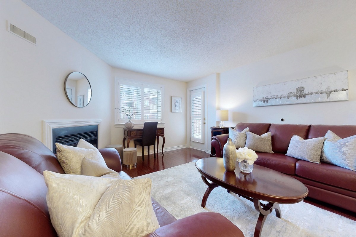 193 Lake Driveway West #214, Ajax, Ontario, Canada photo 4