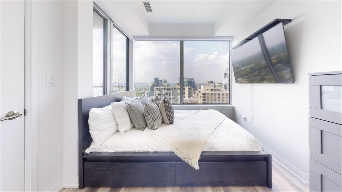 75 Canterbury Place, Toronto, Ontario, Canada photo 17