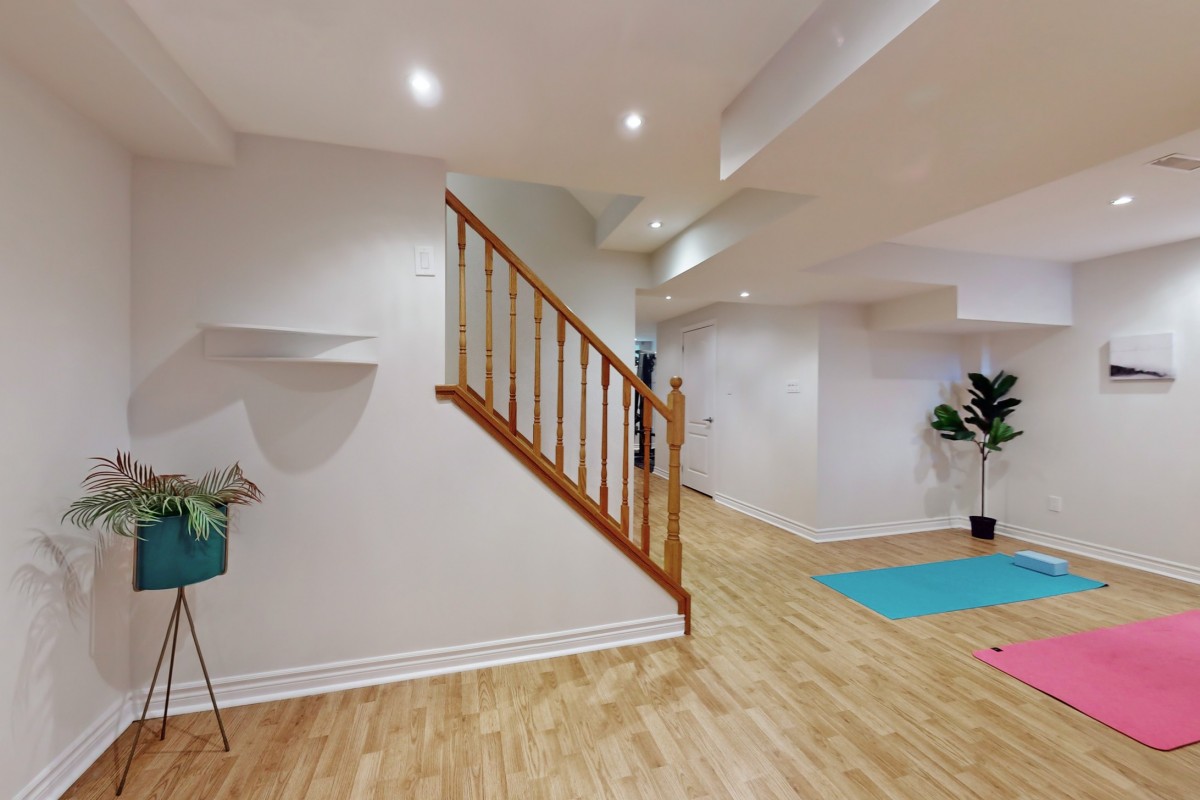 28 Spring Meadow Ave, Markham, Ontario, Canada photo 35