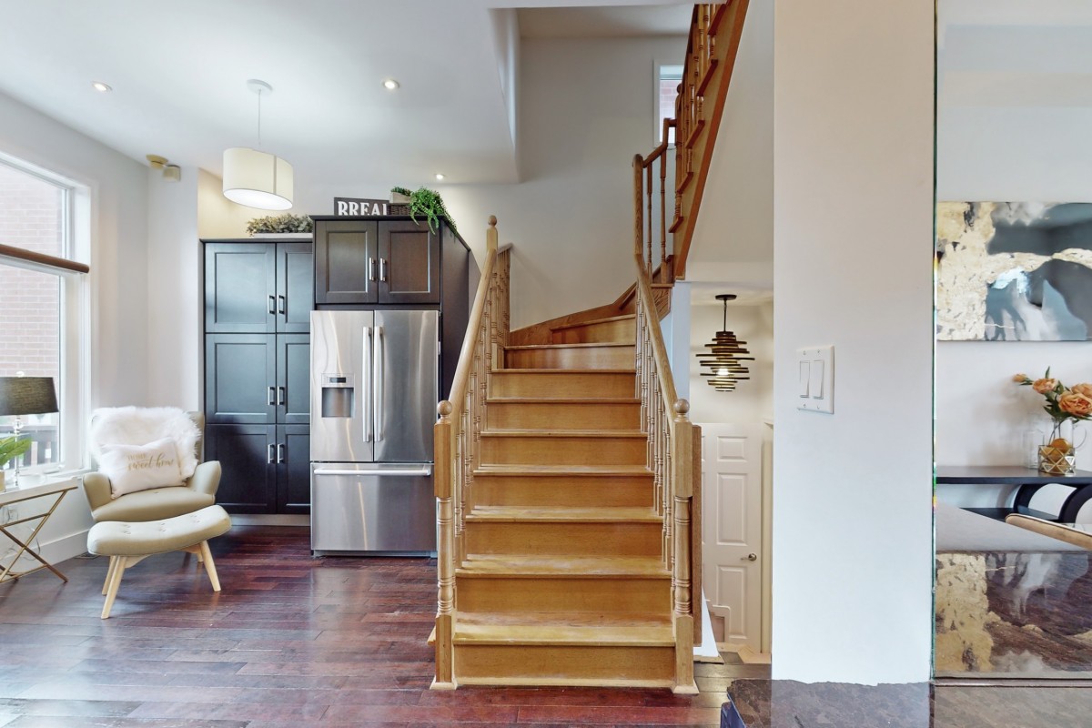 28 Spring Meadow Ave, Markham, Ontario, Canada photo 17