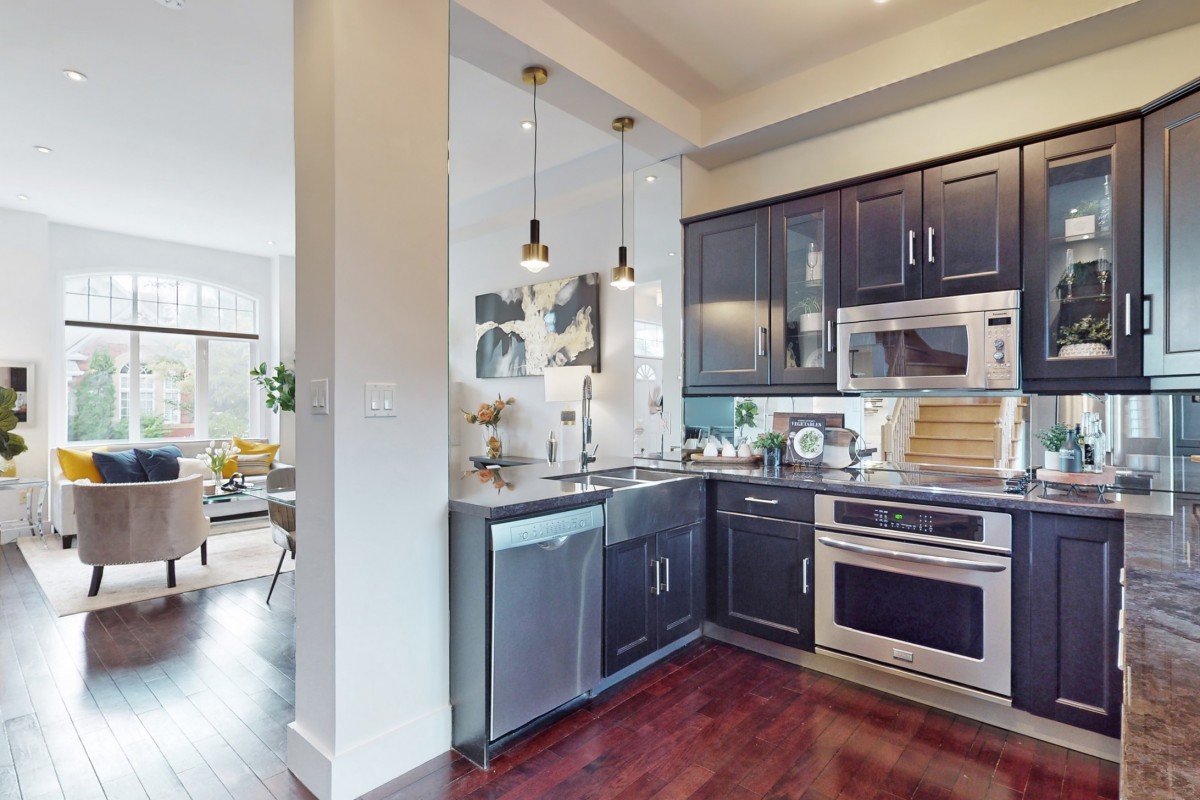 28 Spring Meadow Ave, Markham, Ontario, Canada photo 15