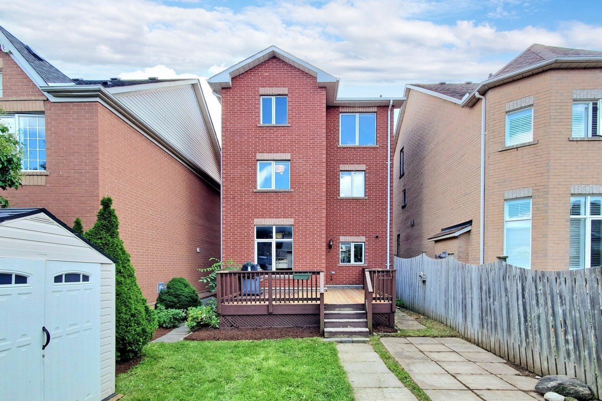 28 Spring Meadow Ave, Markham, Ontario, Canada photo 41