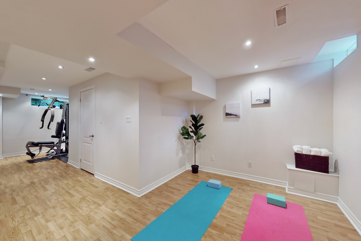 28 Spring Meadow Ave, Markham, Ontario, Canada photo 36