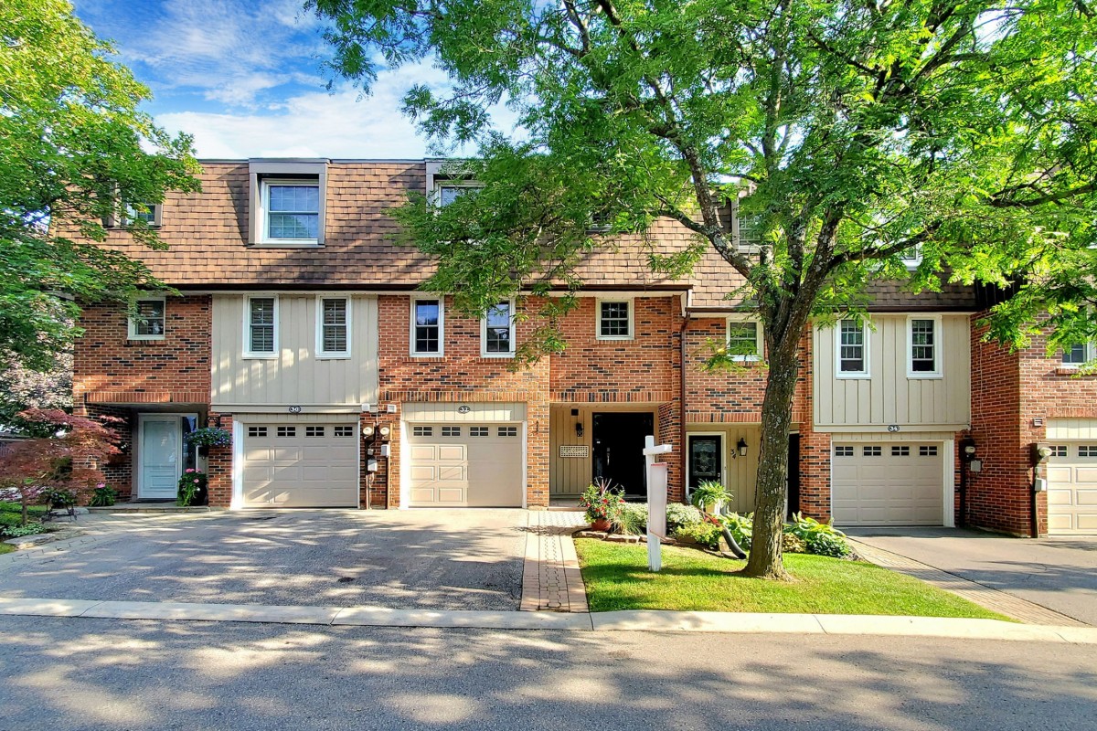 32 bramble way, Markham, Ontario, Canada photo 2