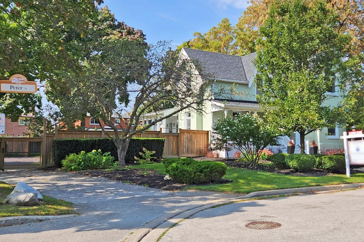 2 Peter Street, Markham, Ontario, Canada photo 98