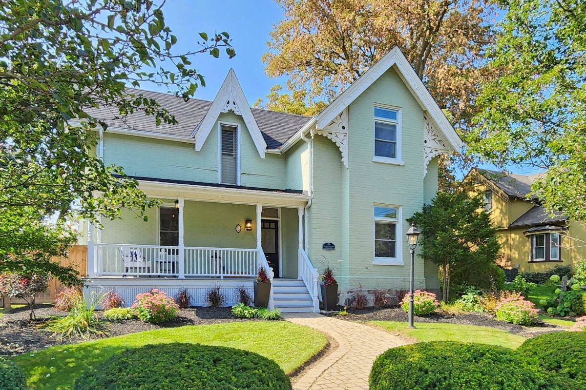 2 Peter Street, Markham, Ontario, Canada photo 3