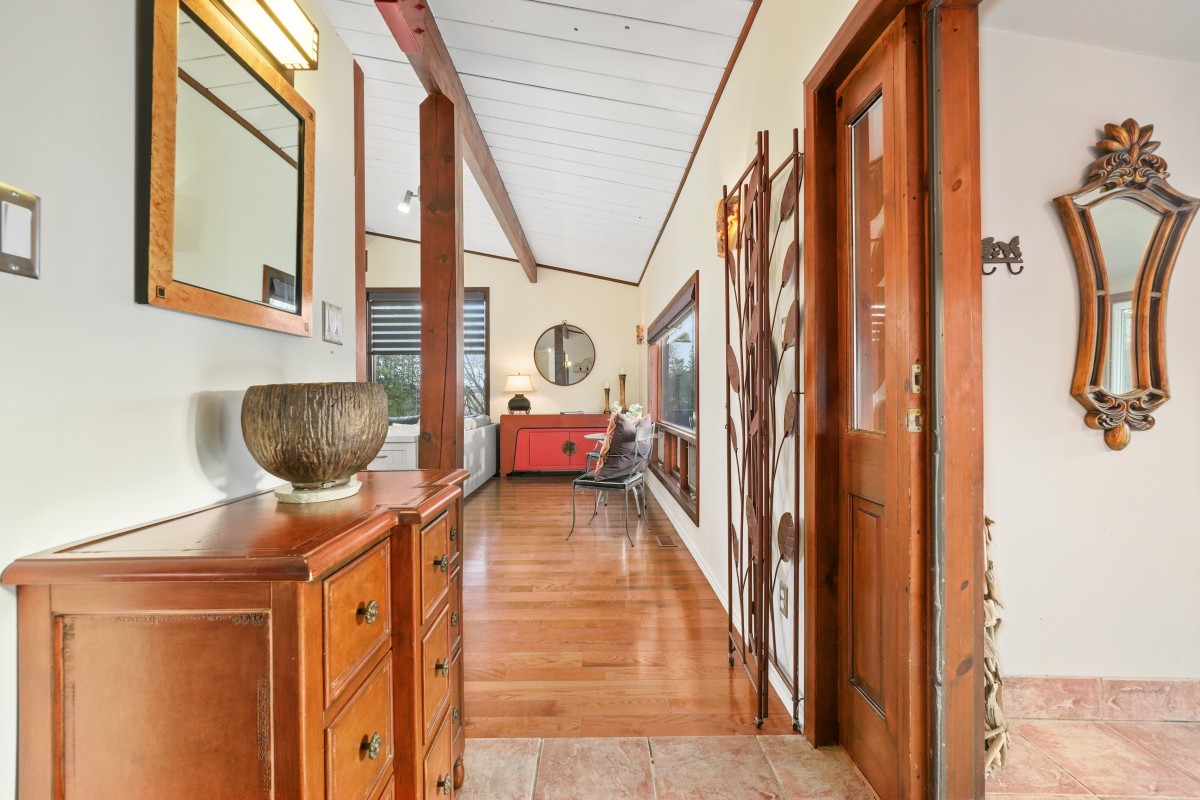 8163 Tinkerville Road, Port Hope, Ontario, Canada photo 9