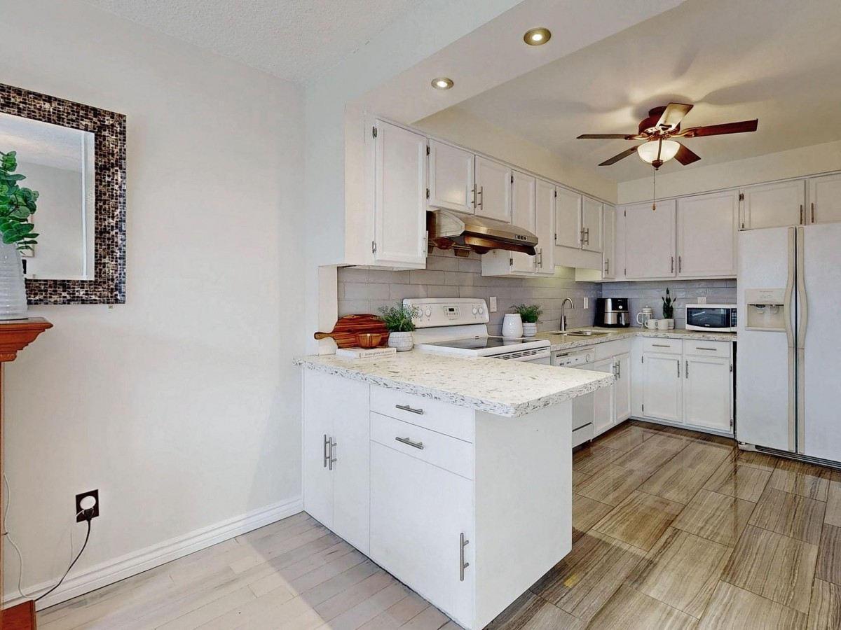 11 Livonia Place TH 2, Toronto, Ontario, Canada photo 6