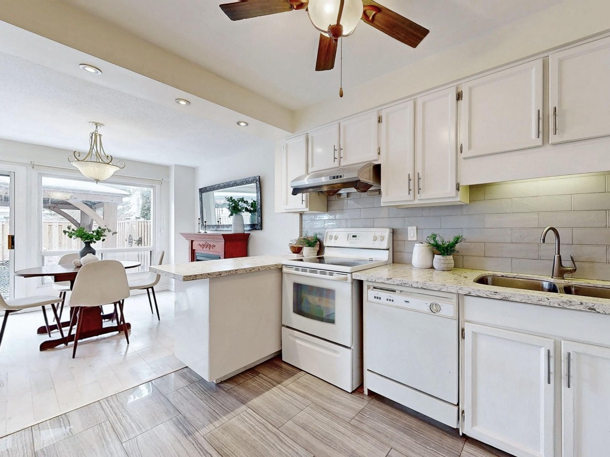 11 Livonia Place TH 2, Toronto, Ontario, Canada photo 8