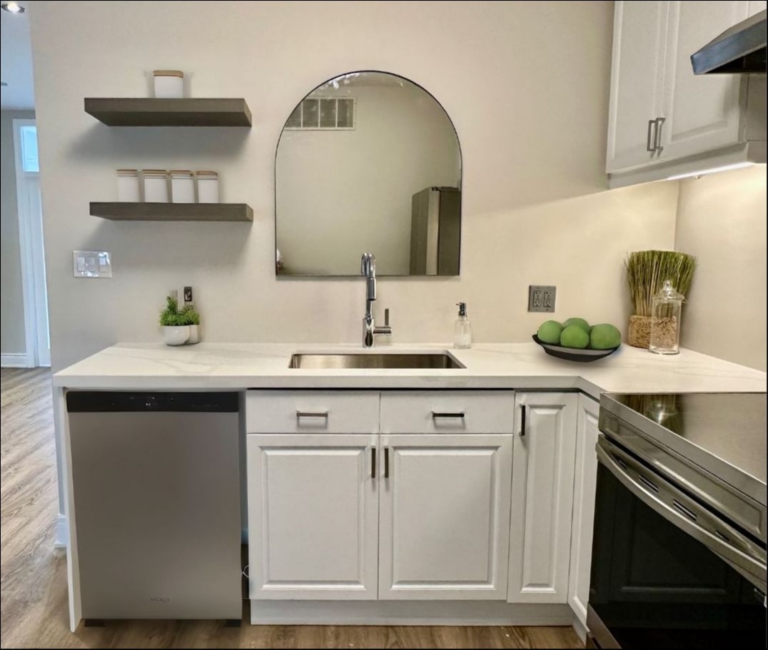 2929 Bur Oak Avenue, Cornell photo 3