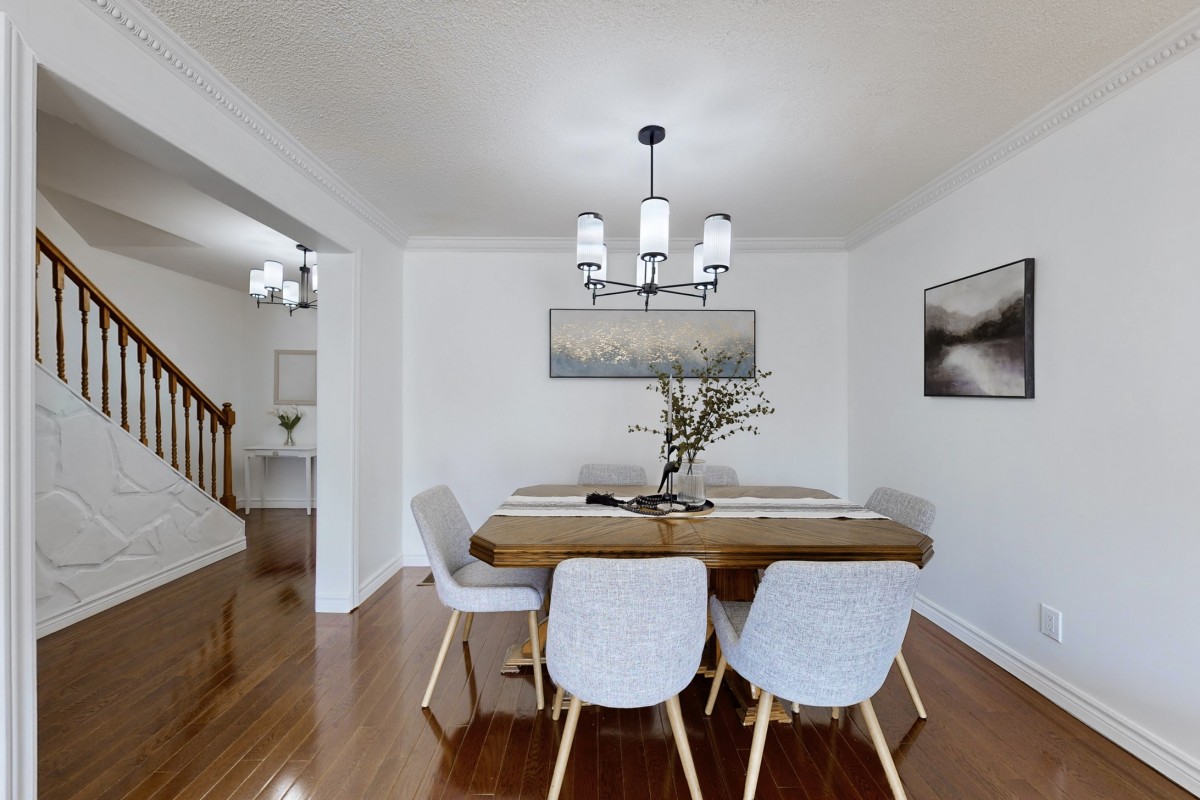 57 McClure Crescent, Toronto, Ontario, Canada photo 7