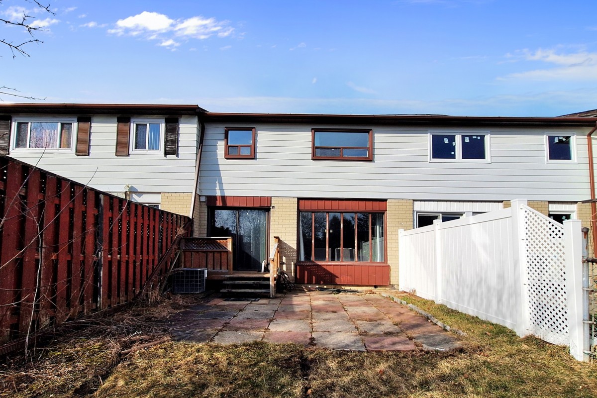 57 McClure Crescent, Toronto, Ontario, Canada photo 38