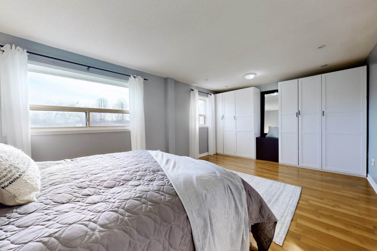 57 McClure Crescent, Toronto, Ontario, Canada photo 20