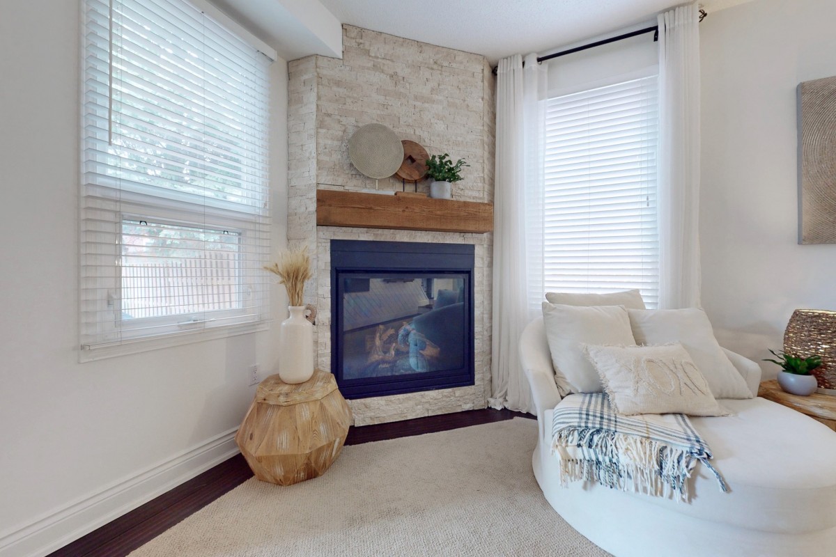 38 Larkin Avenue, Markham, Ontario, Canada photo 6