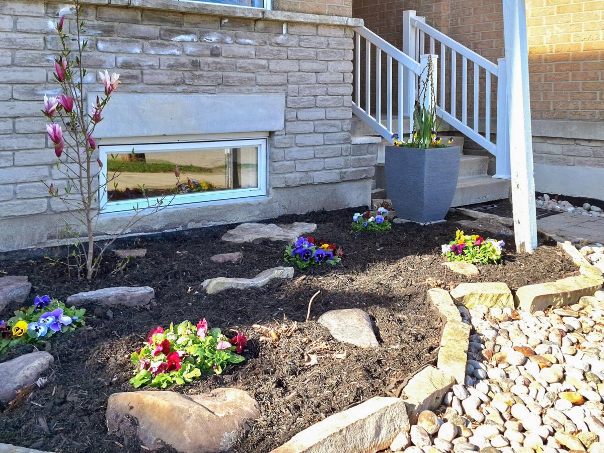 150 Riverlands Avenue, Markham, Ontario, Canada photo 2