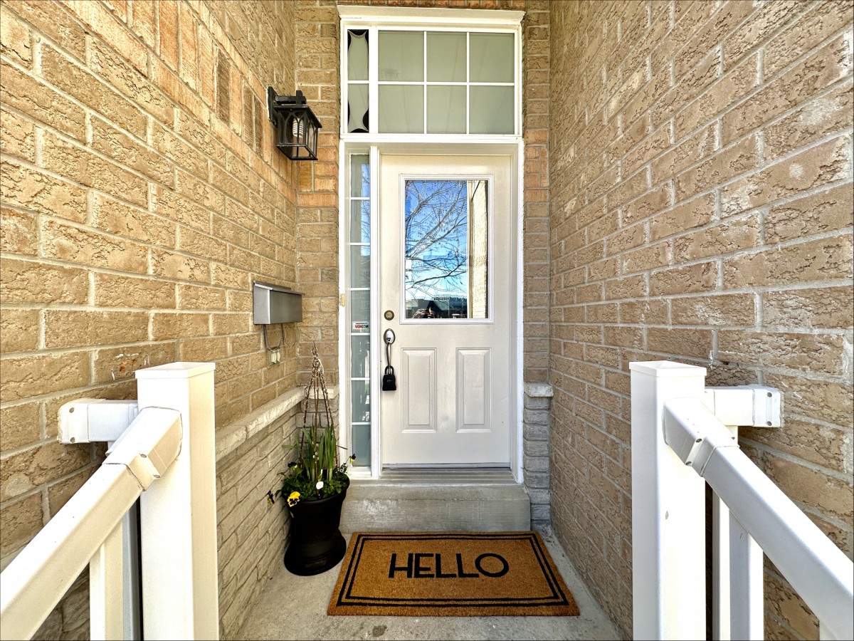 150 Riverlands Avenue, Markham, Ontario, Canada photo 3