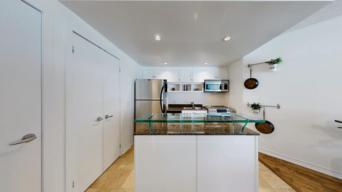 218 Queens Quay West Unit 403, Toronto, Ontario, Canada photo 19