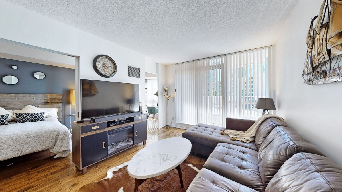 218 Queens Quay West Unit 403, Toronto, Ontario, Canada photo 11