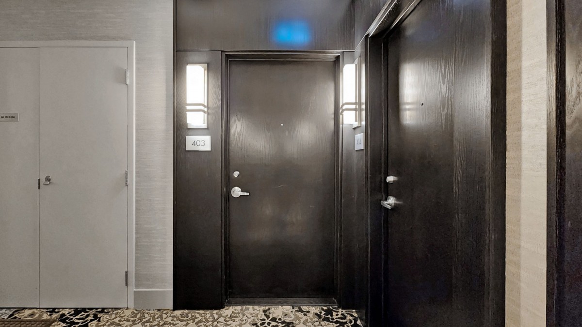 218 Queens Quay West Unit 403, Toronto, Ontario, Canada photo 9