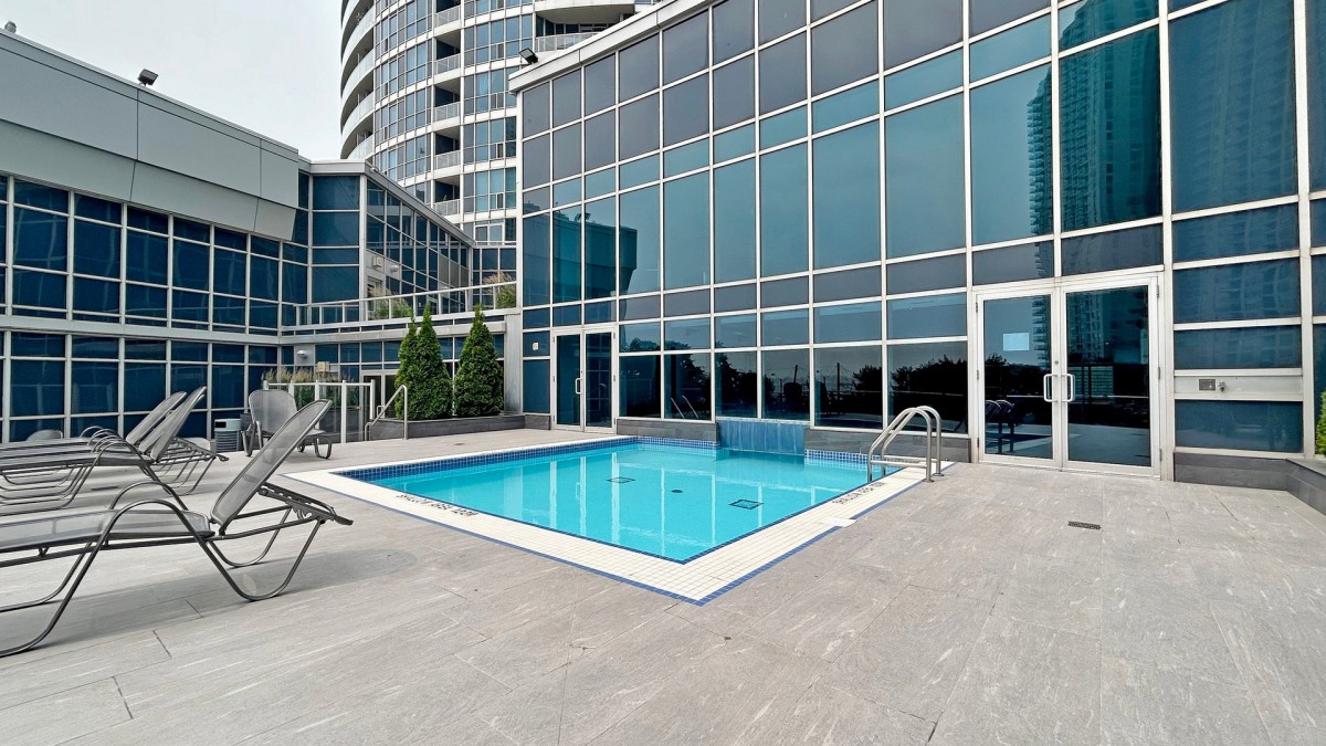 218 Queens Quay West Unit 403, Toronto, Ontario, Canada photo 49