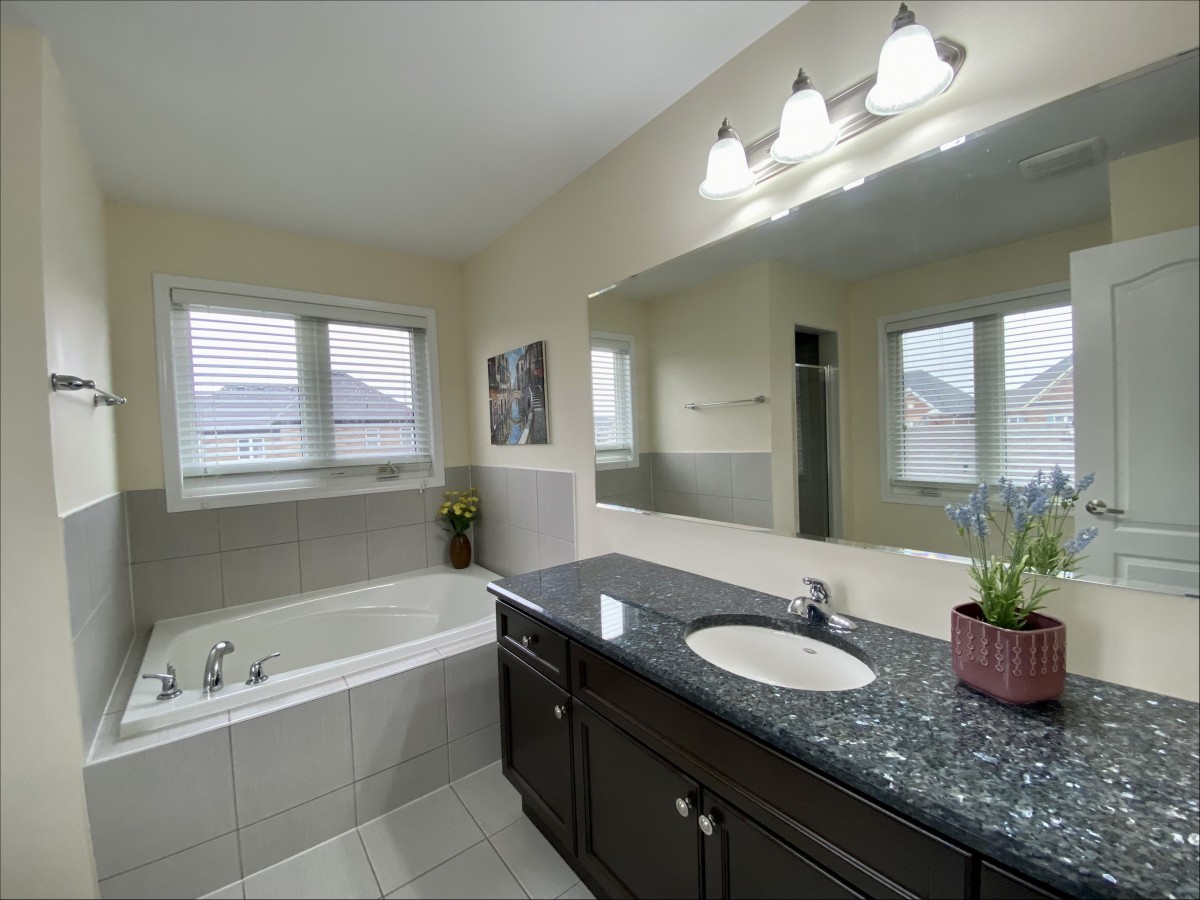 4 Wagon Works Street, Markham, Ontario, Canada photo 26